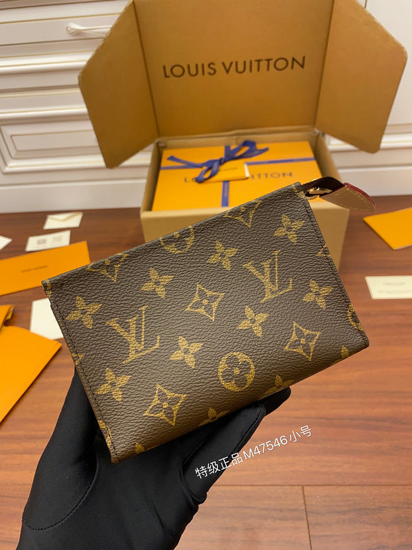 LOV - Luxurious Totes - 2155