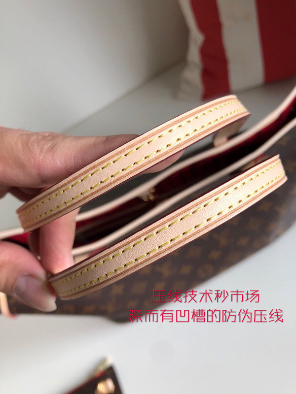 Luxurious Totes - Latest - 3607