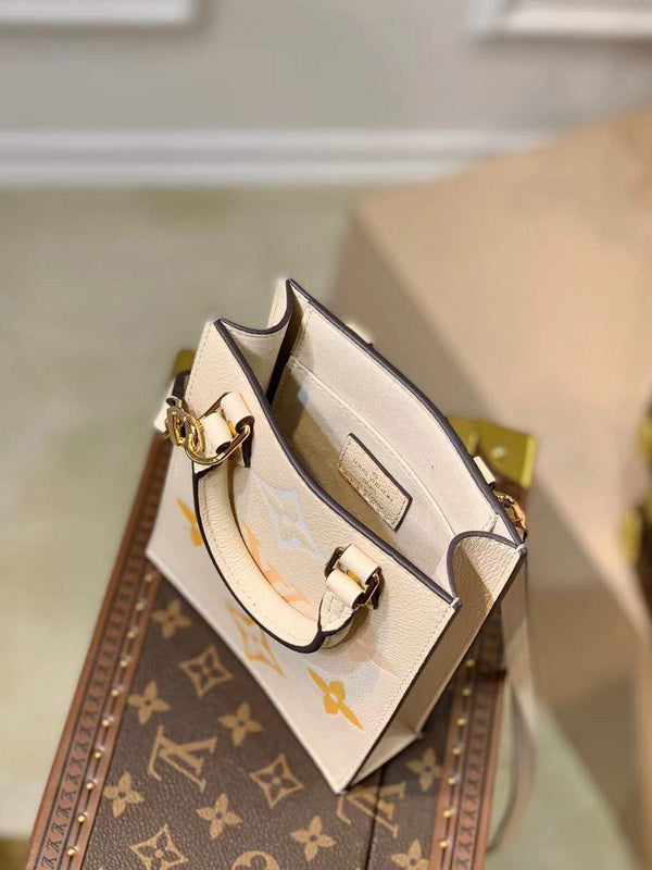 LOV - Luxurious Totes - 2467