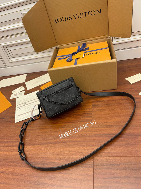LOV - Luxurious Totes - 1200