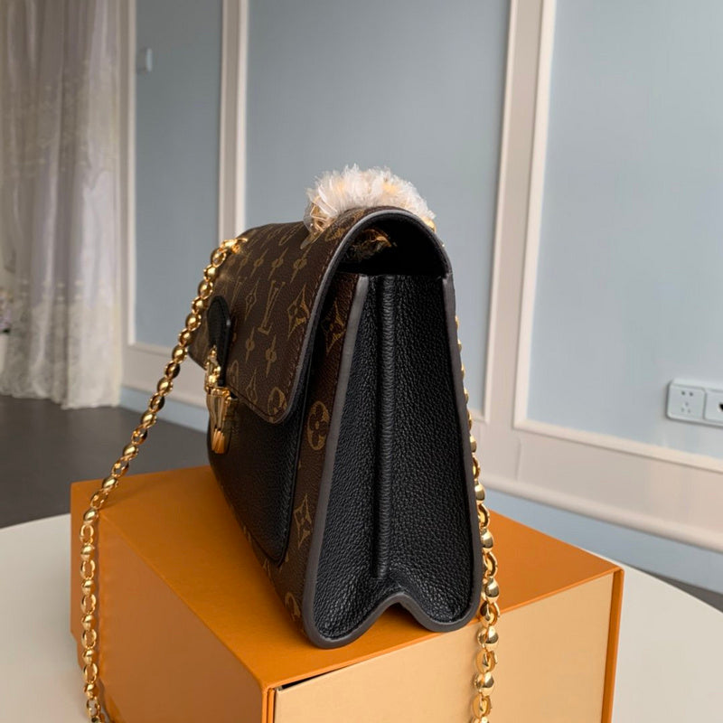 LOV - Luxurious Totes - 2650