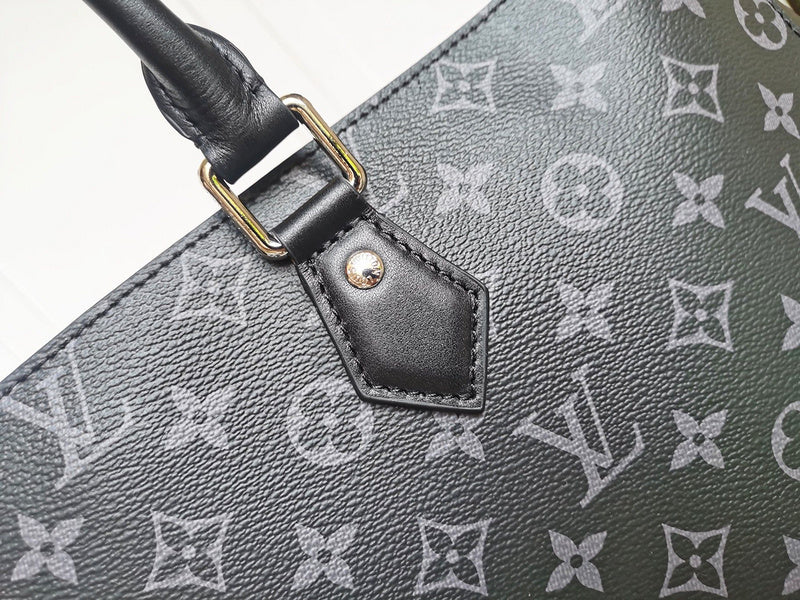 LOV - Luxurious Totes - 2614