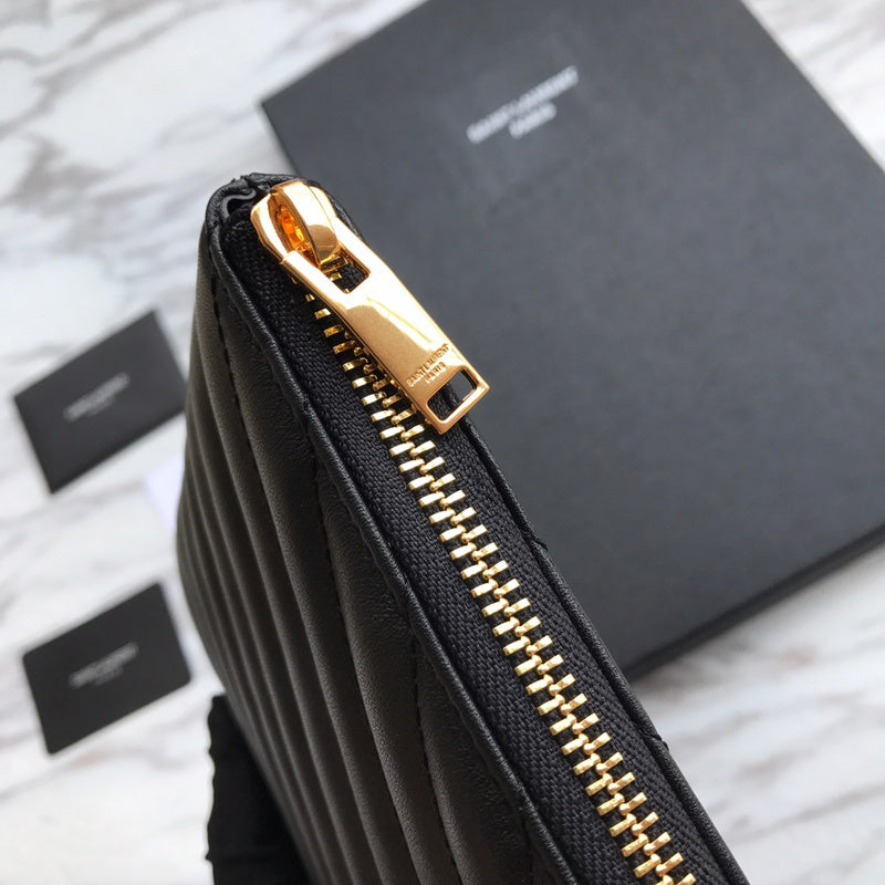 Luxurious Totes - Latest - 8998