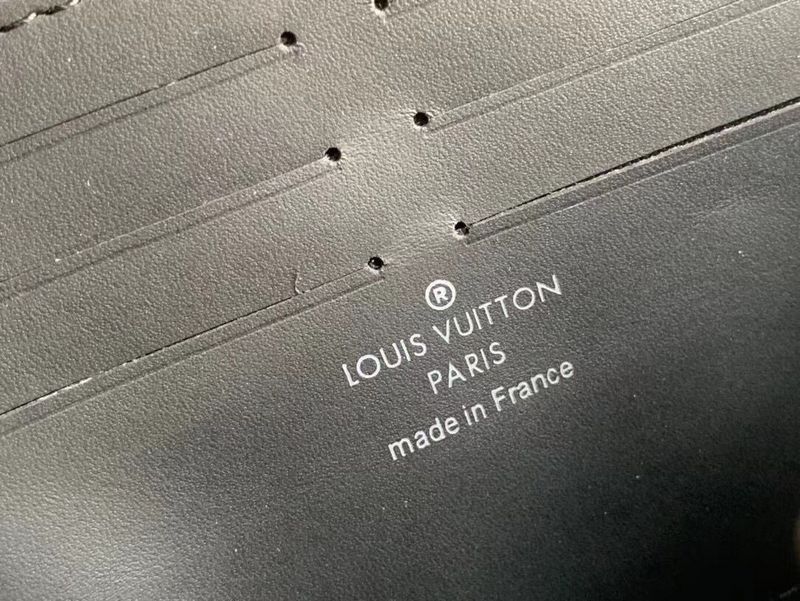LOV - Luxurious Totes - 791