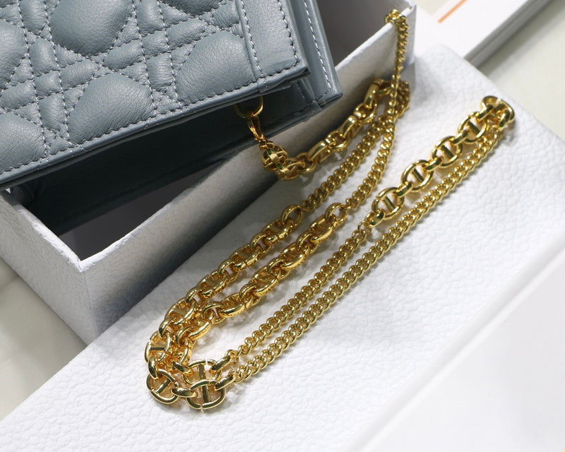 Luxurious Totes - Latest - 6272