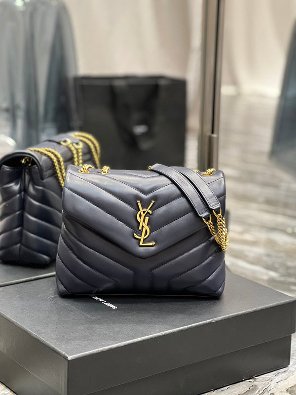 Luxurious Totes - Latest - 8037