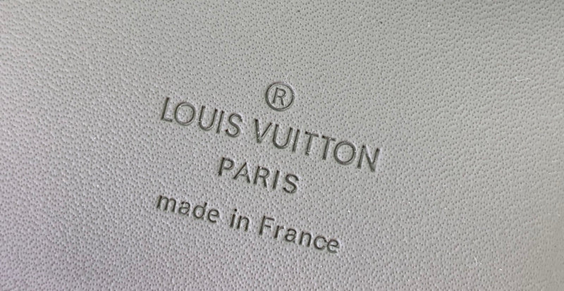 LOV - Luxurious Totes - 501