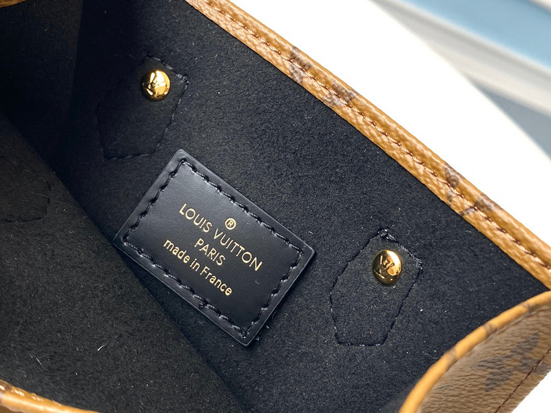 LOV - Luxurious Totes - 1948