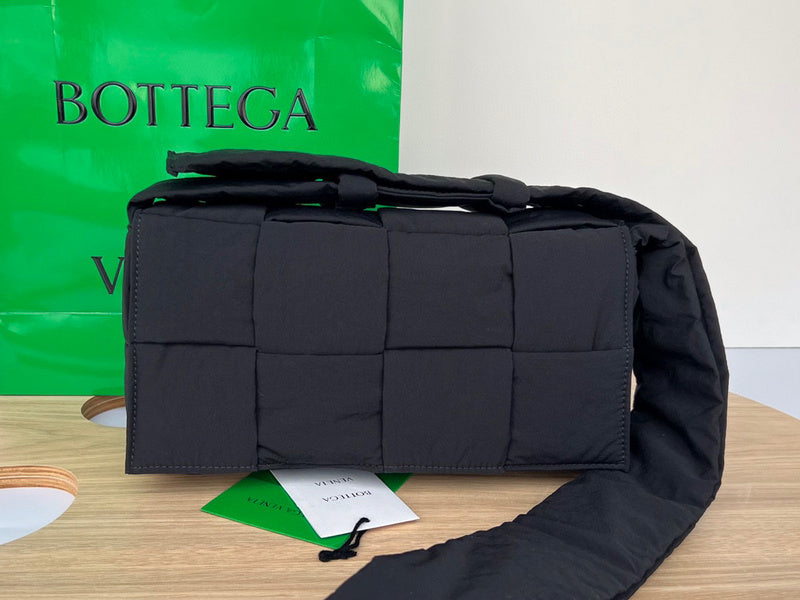 Luxurious-Totes - BV Bags - 2075