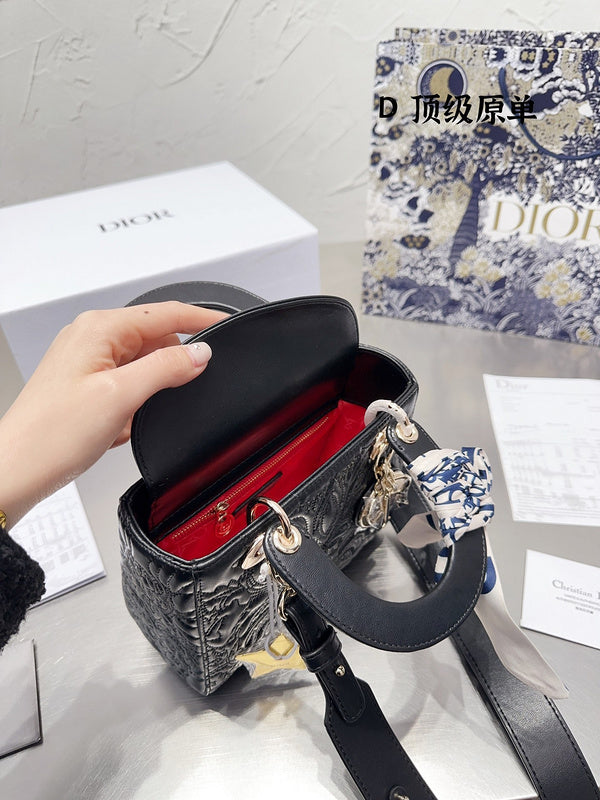 Luxurious Totes - DOR2 Bags - 114