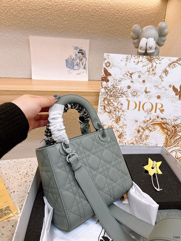 Style My Style - DOR2 Bags - 300