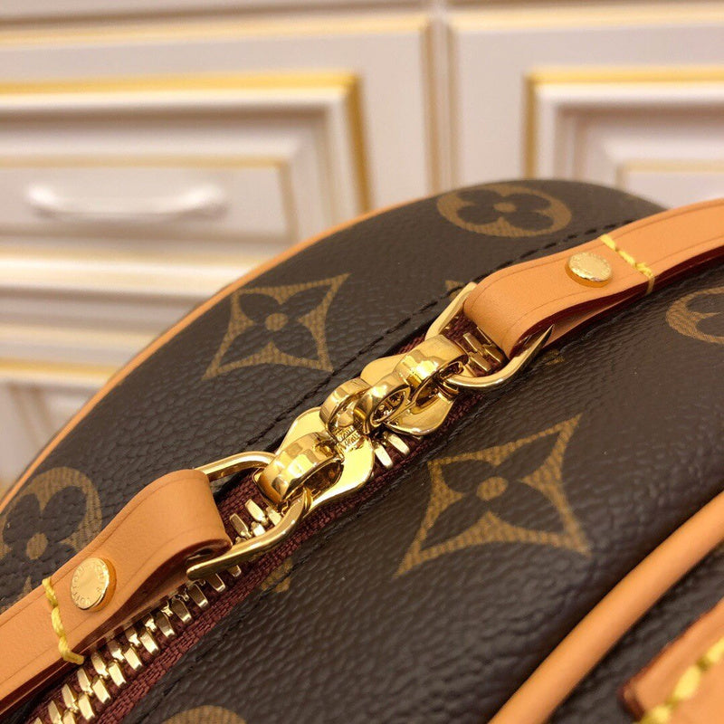 LOV - Luxurious Totes - 2656