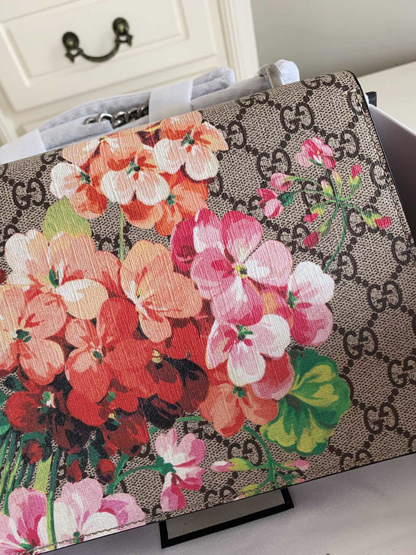 Luxurious Totes - Latest - 10061