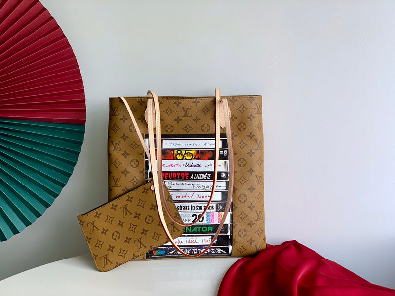 Luxurious Totes - Latest - 1544