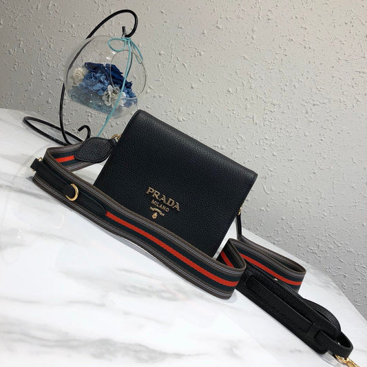 Luxurious Totes - Latest - 4585