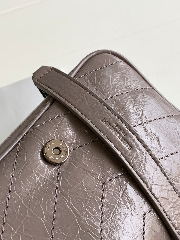 Luxurious Totes - Latest - 8615