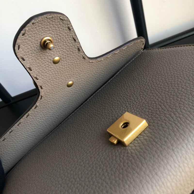 Luxurious Totes - Latest - 4247
