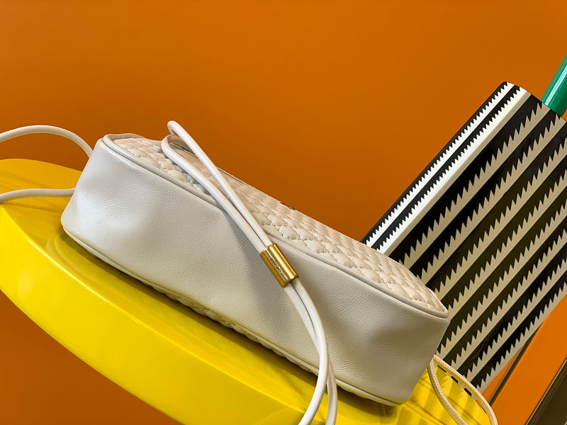 Luxurious Totes - Latest - 9226