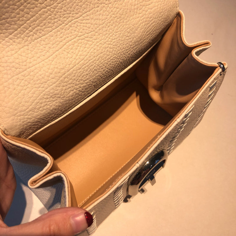 Luxurious Totes - Latest - 6021