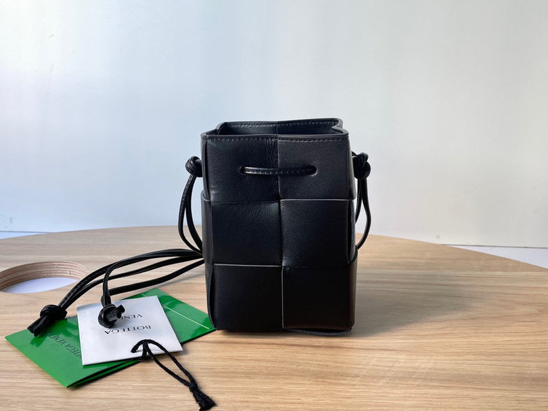 Luxurious-Totes - BV Bags - 2801