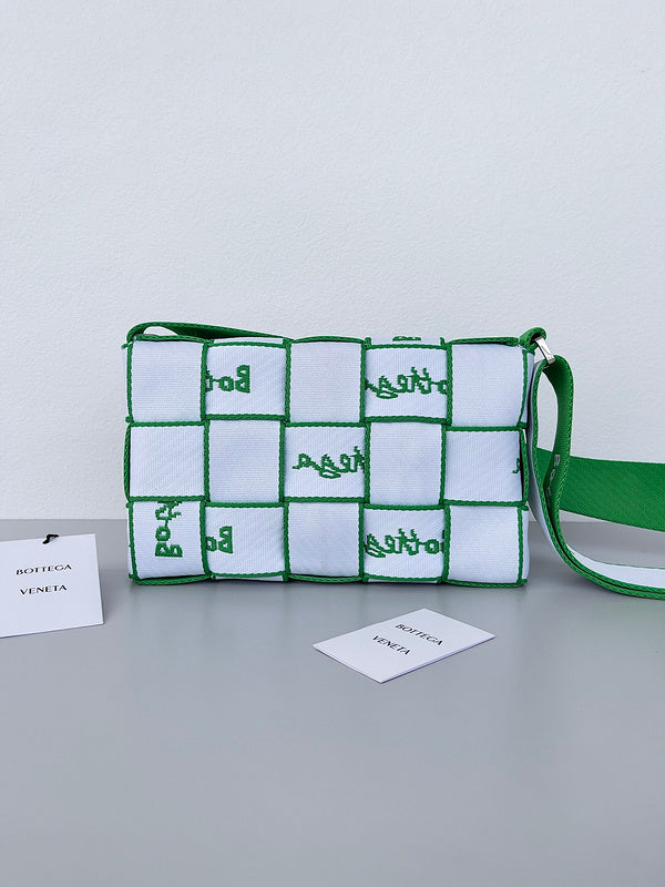 Luxurious Totes - Latest - 6962