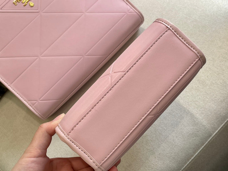 Luxurious Totes - PDA3 Bags - 110