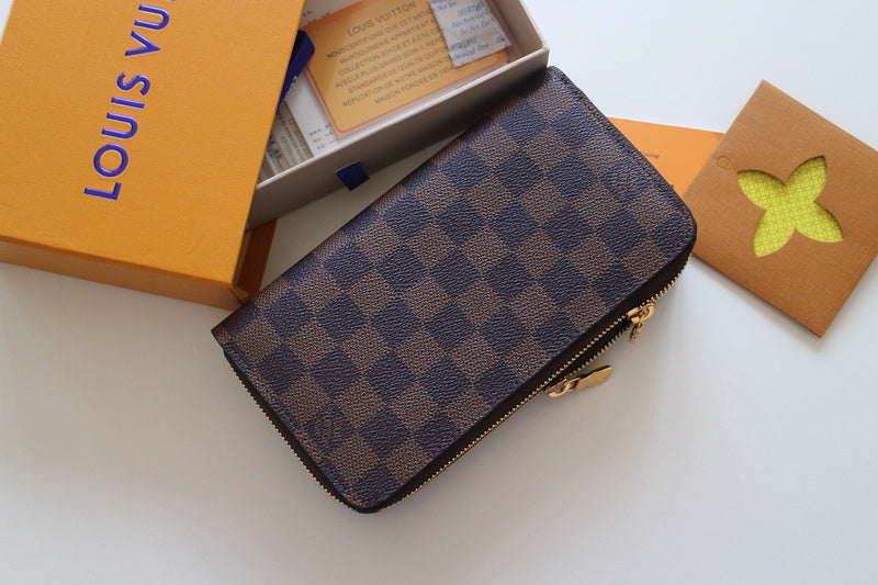 Luxurious Totes - Latest - 834