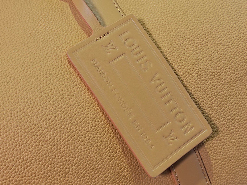 LOV - Luxurious Totes - 931