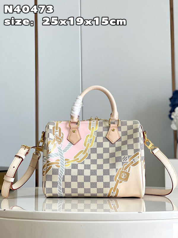 LOV - Luxurious Totes - 567