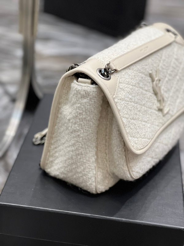 Luxurious Totes - Latest - 8462