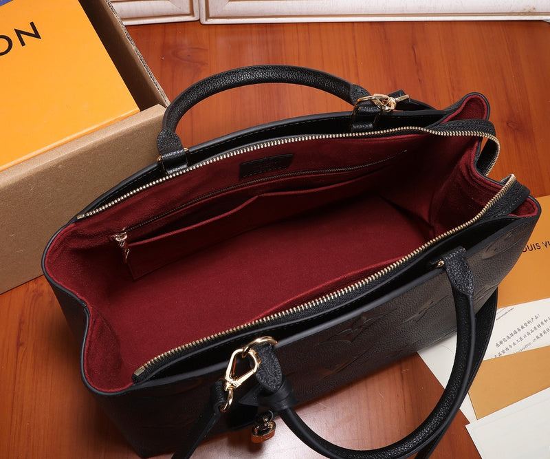 LOV - Luxurious Totes - 1658