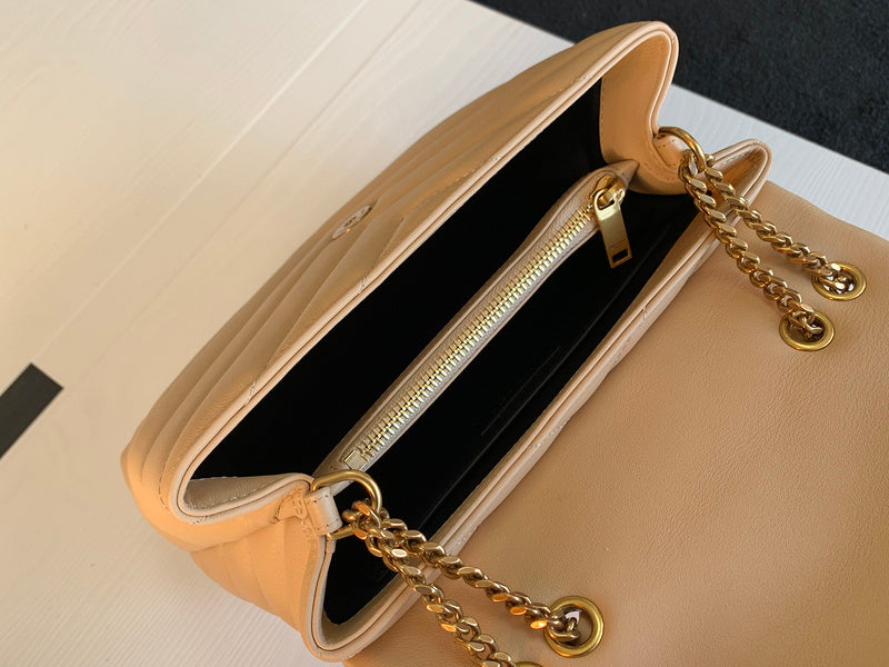 Luxurious Totes - Latest - 8639