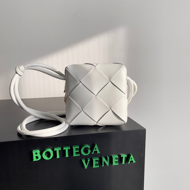 Luxurious-Totes - BV Bags - 1511