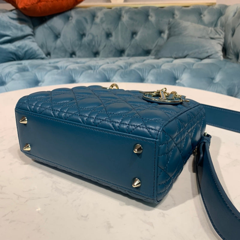 Luxurious Totes - Latest - 6331