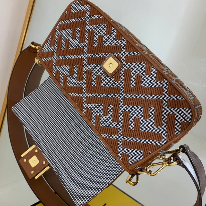 Luxurious Totes - Latest - 11374