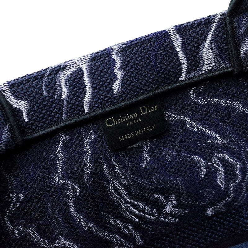 Luxurious Totes - Latest - 6401