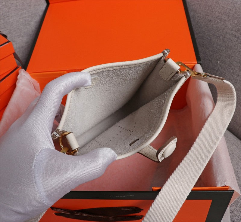 HMS - Luxurious Totes - 074