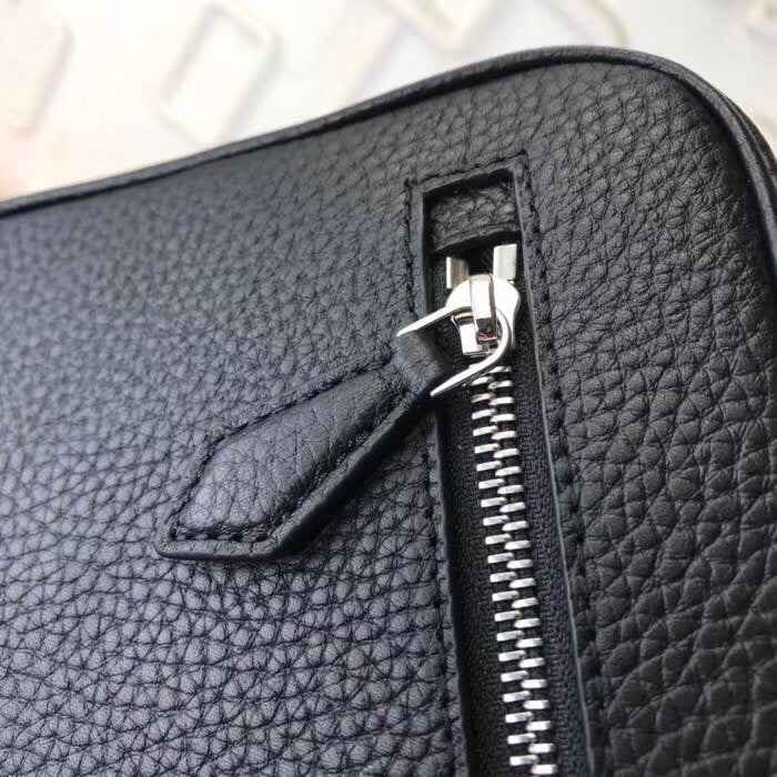 LOV - Luxurious Totes - 1387