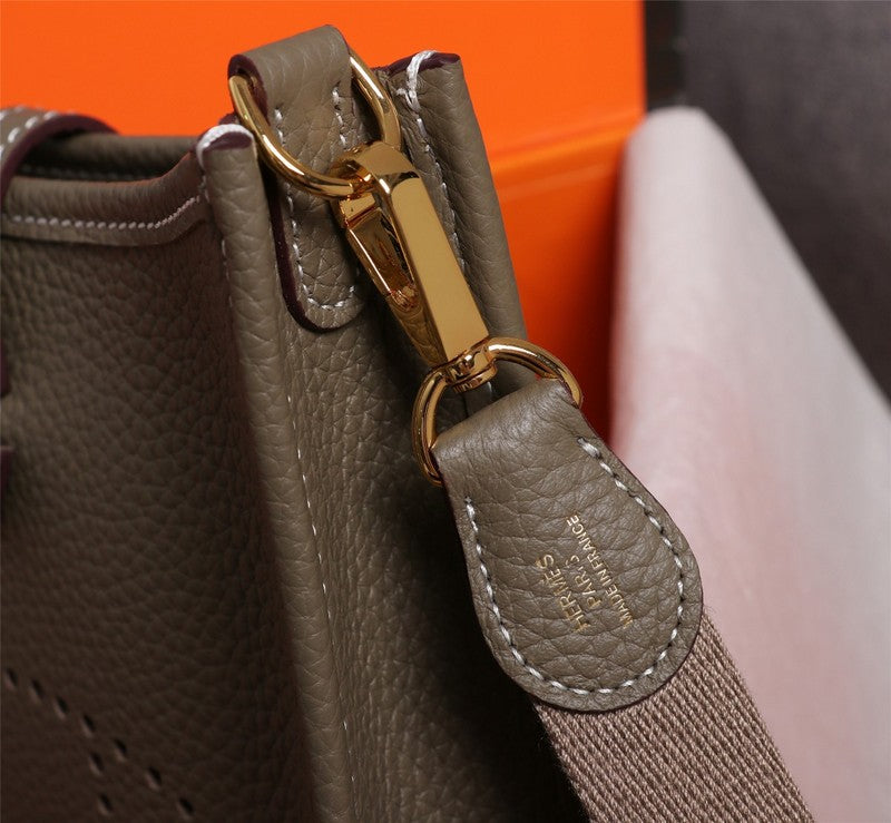 HMS - Luxurious Totes - 073