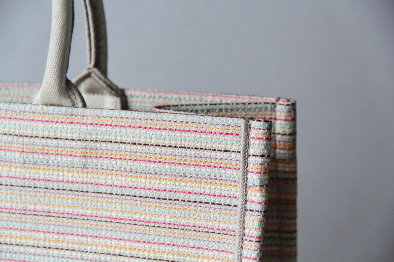Luxurious Totes - Latest - 6521