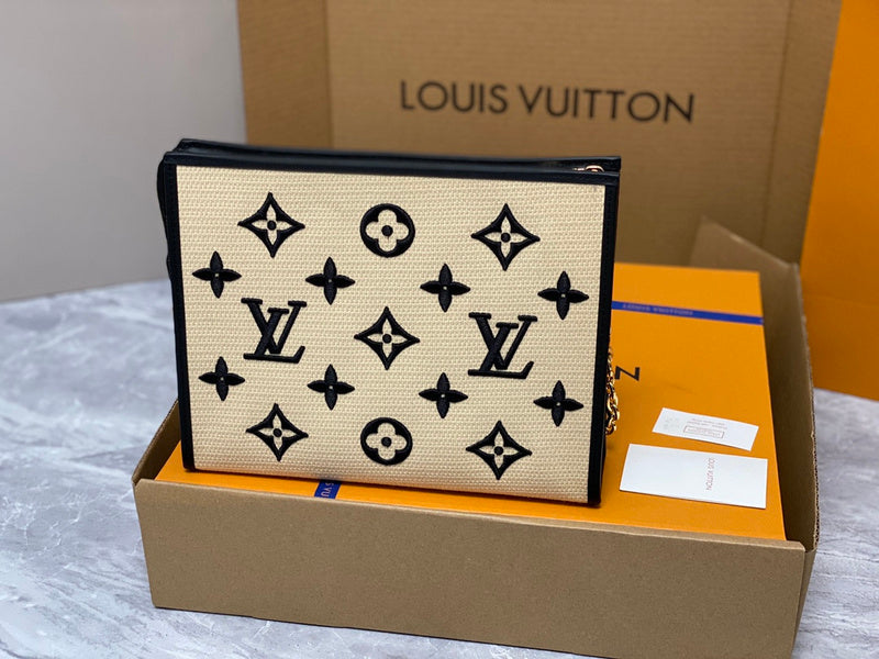 LOV - Luxurious Totes - 039