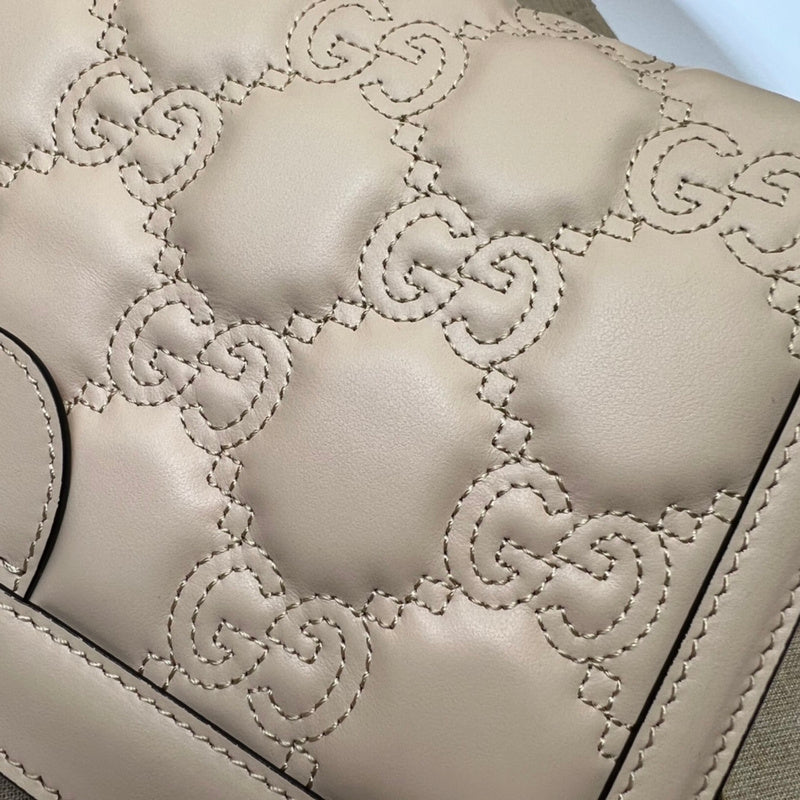 GUI - Luxurious Totes - 515