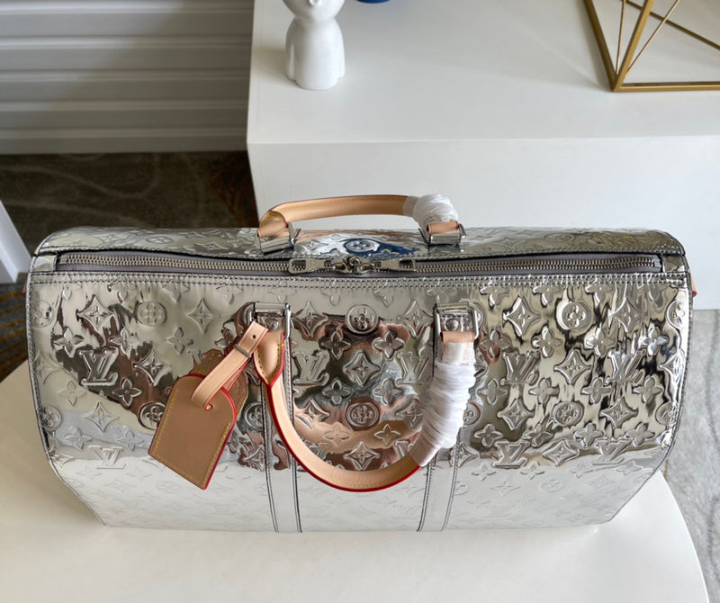 LOV - Luxurious Totes - 2326