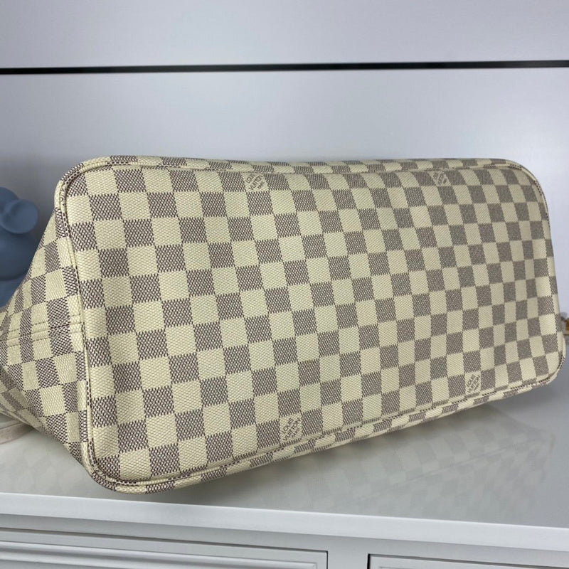 LOV - Luxurious Totes - 2581