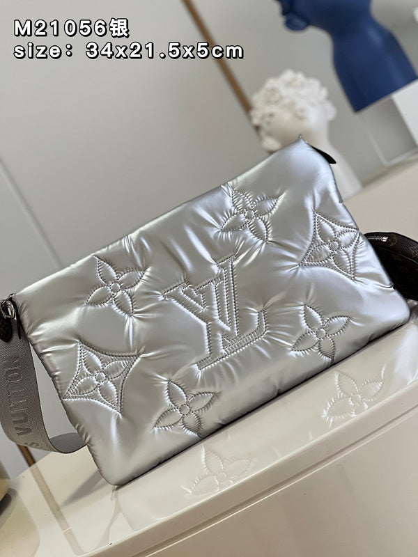 LOV - Luxurious Totes - 950