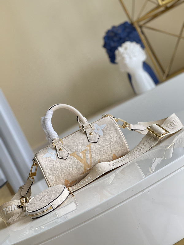 LOV - Luxurious Totes - 2059