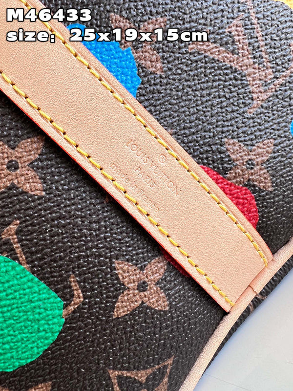 LOV - Luxurious Totes - 835