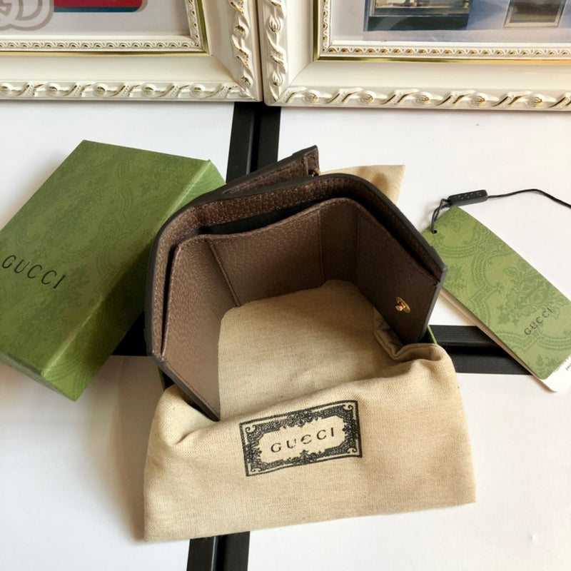 GUI - Luxurious Totes - 181