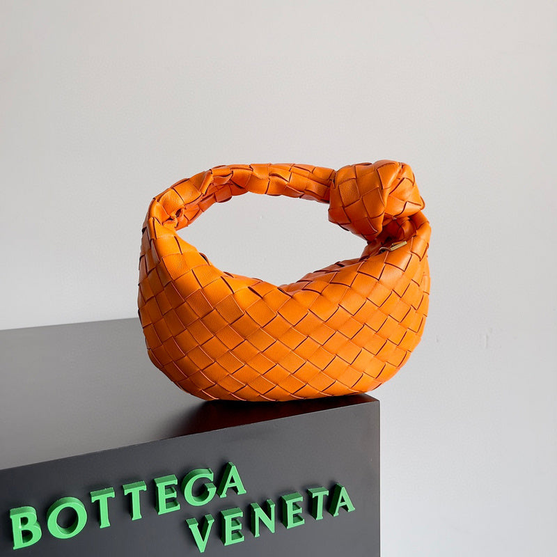 Luxurious-Totes - BV Bags - 2011
