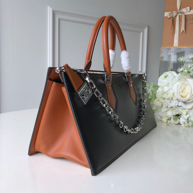 LOV - Luxurious Totes - 392